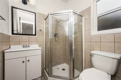 Bath - 705 S Corlett Ave, Compton, CA 90220 photo 2 of 4