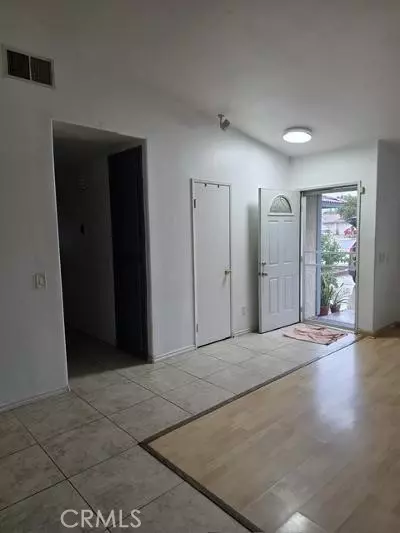 Entry Way - 1057 W Carter, Rialto, CA 92376 photo 1 of 2