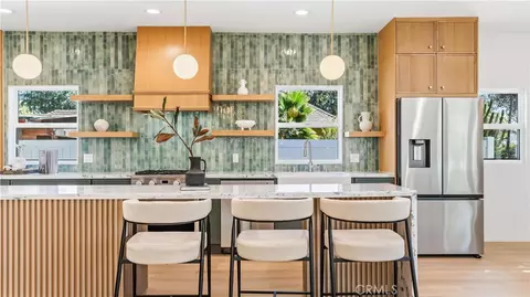 Kitchen - 808 S Los Robles, Pasadena, CA 91106 photo 3 of 7