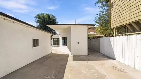 Exterior - 808 S Los Robles, Pasadena, CA 91106 photo 6 of 7