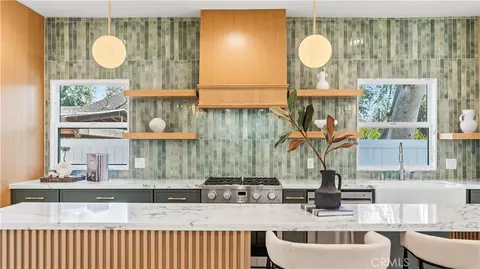 Kitchen - 808 S Los Robles, Pasadena, CA 91106 photo 4 of 7