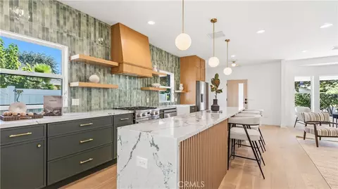 Kitchen - 808 S Los Robles, Pasadena, CA 91106 photo 5 of 7