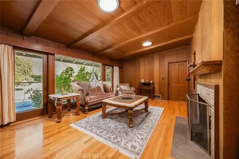 Living - 3625 Lombardy, Pasadena, CA 91107 photo 6 of 6