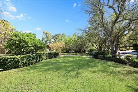 Exterior - 3625 Lombardy, Pasadena, CA 91107 photo 4 of 20