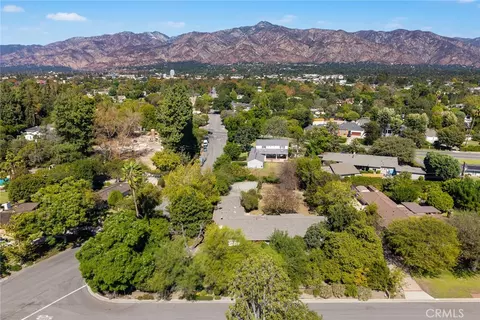 View/Area - 3625 Lombardy, Pasadena, CA 91107 photo 2 of 11