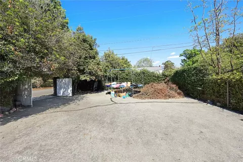 Exterior - 3625 Lombardy, Pasadena, CA 91107 photo 15 of 20