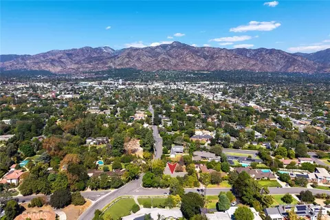 View/Area - 3625 Lombardy, Pasadena, CA 91107 photo 8 of 11