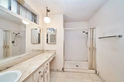 Bath - 1000 Edith, Alhambra, CA 91803 photo 1 of 5