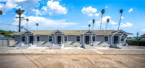 447 W 67th St, Los Angeles, CA 90003