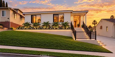 12320 Stanwood Dr, Los Angeles, CA 90066