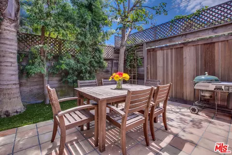 731 Superba Ave, Venice, CA 90291 photo 17