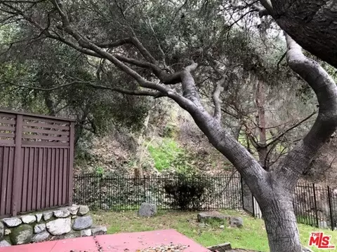 2076 Pasadena Glen Rd, Pasadena, CA 91107 photo 3