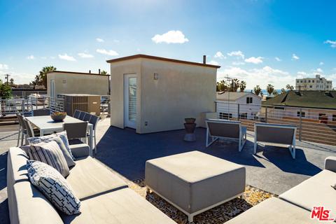 60 Ozone Ave, Venice, CA 90291 photo 24