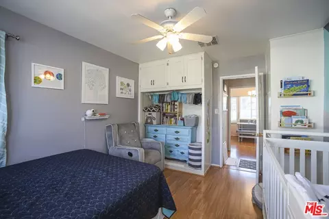 14961 Marlin Pl, Van Nuys, CA 91405 photo 11