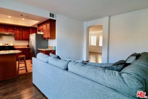 153 E 220th St, Carson, CA 90745 photo 5