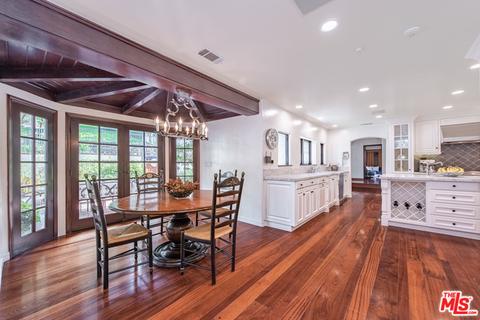4700 Libbit Ave, Encino, CA 91436 photo 22