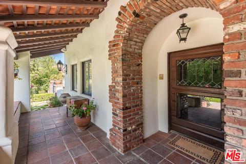 4700 Libbit Ave, Encino, CA 91436 photo 10