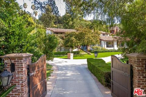 4700 Libbit Ave, Encino, CA 91436 photo 4