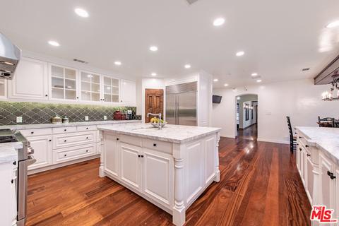 4700 Libbit Ave, Encino, CA 91436 photo 18