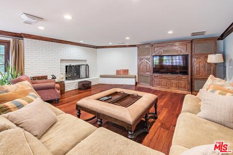 4700 Libbit Ave, Encino, CA 91436 photo 24