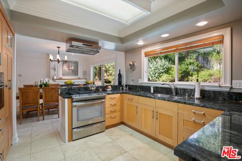 10912 Cardamine Ct, Tujunga, CA 91042 photo 9