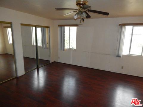 1506 W Piru St, Compton, CA 90222 photo 7