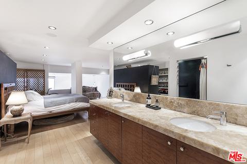 615 Hampton Dr #C104, Venice, CA 90291 photo 33