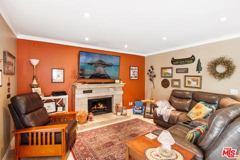 22472 Cardiff Dr, Santa Clarita, CA 91350 photo 17