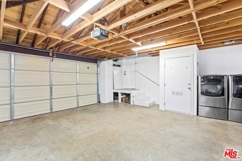 402 Birmingham Rd, Burbank, CA 91504 photo 32