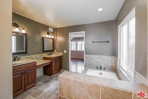 2256 Ajuga Ave, Upland, CA 91784 photo 6