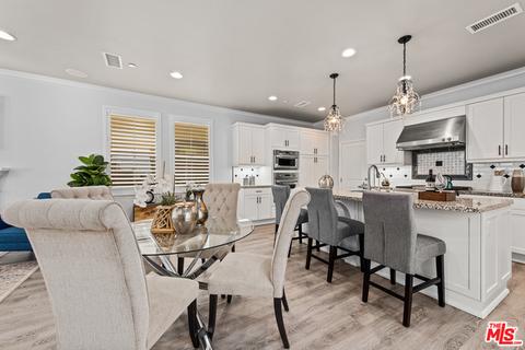 128 Telstar, Irvine, CA 92618 photo 8