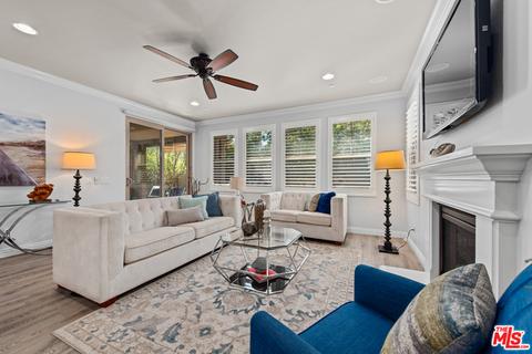128 Telstar, Irvine, CA 92618 photo 3