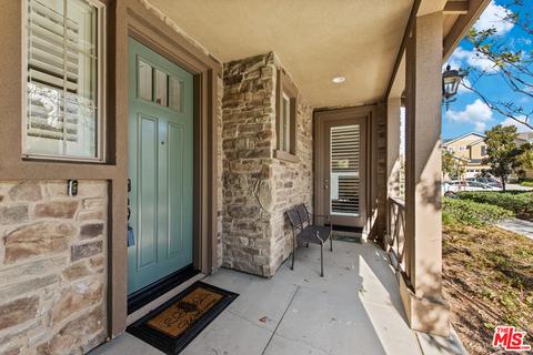 128 Telstar, Irvine, CA 92618 photo 2