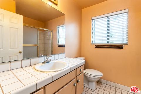 1828 E Calstock St, Carson, CA 90746 photo 25