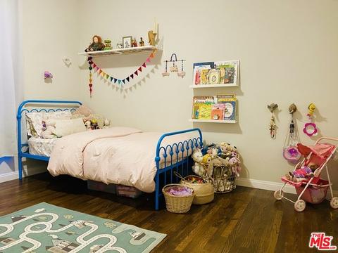 10440 Mountair Ave, Tujunga, CA 91042 photo 7