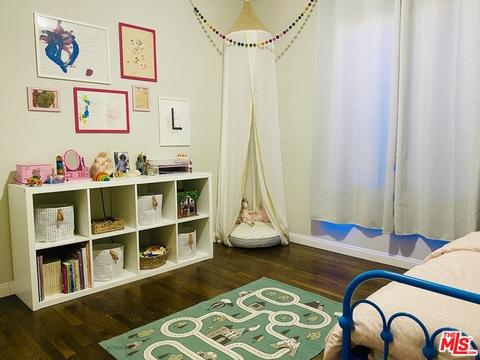10440 Mountair Ave, Tujunga, CA 91042 photo 8
