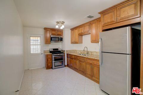 520 E 219th St, Carson, CA 90745 photo 14