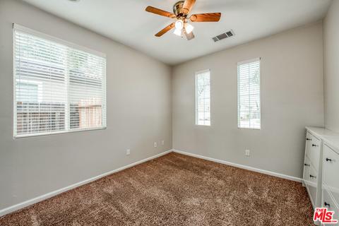 2868 Portals Ave, Clovis, CA 93611 photo 14