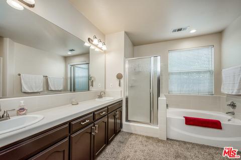2868 Portals Ave, Clovis, CA 93611 photo 31