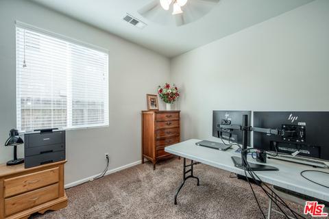 2868 Portals Ave, Clovis, CA 93611 photo 25