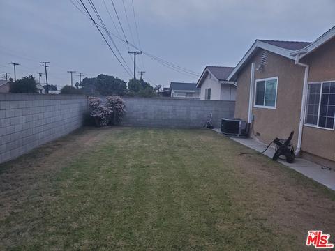 808 E Turmont St, Carson, CA 90746 photo 2