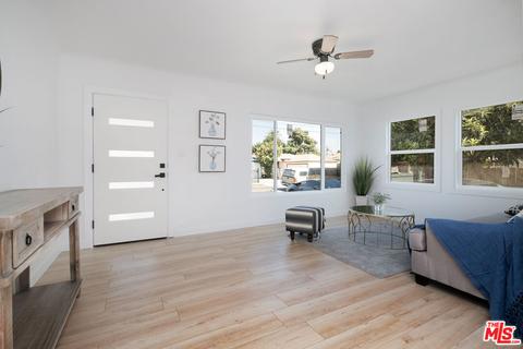 2028 E Oris St, Compton, CA 90222 photo 4
