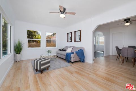 2028 E Oris St, Compton, CA 90222 photo 2