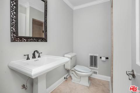 34 3rd Pl, Long Beach, CA 90802 photo 10
