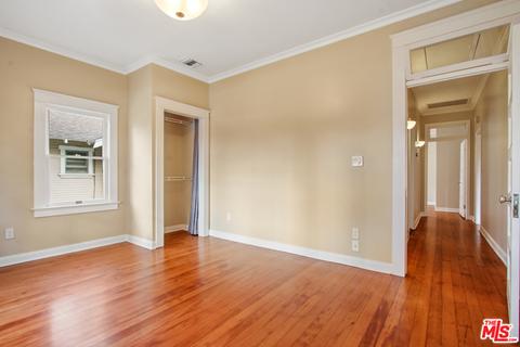 1106 Chestnut Ave, Long Beach, CA 90813 photo 12