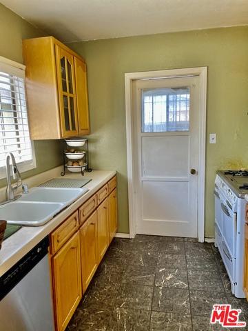 2029 N Nestor Ave, Compton, CA 90222 photo 7
