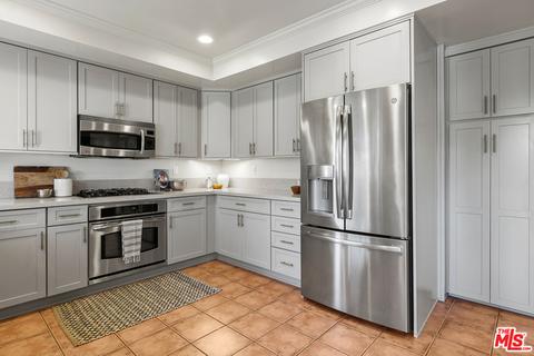 4618 E Greenmeadow Rd, Long Beach, CA 90808 photo 9