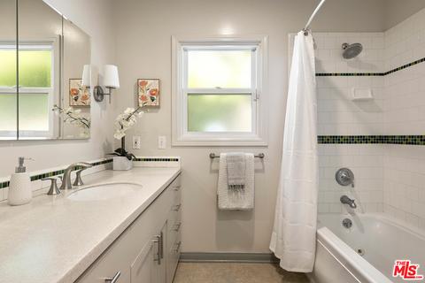 4618 E Greenmeadow Rd, Long Beach, CA 90808 photo 19