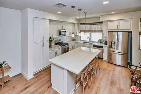 726 Colorado Cir, Carson, CA 90745 photo 18