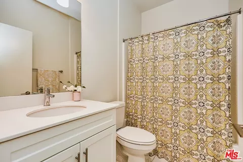 726 Colorado Cir, Carson, CA 90745 photo 27